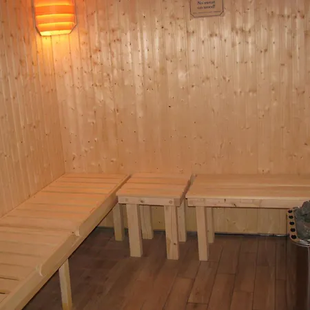 In Mit Terrasse Und Garten By Interhome 아파트 *